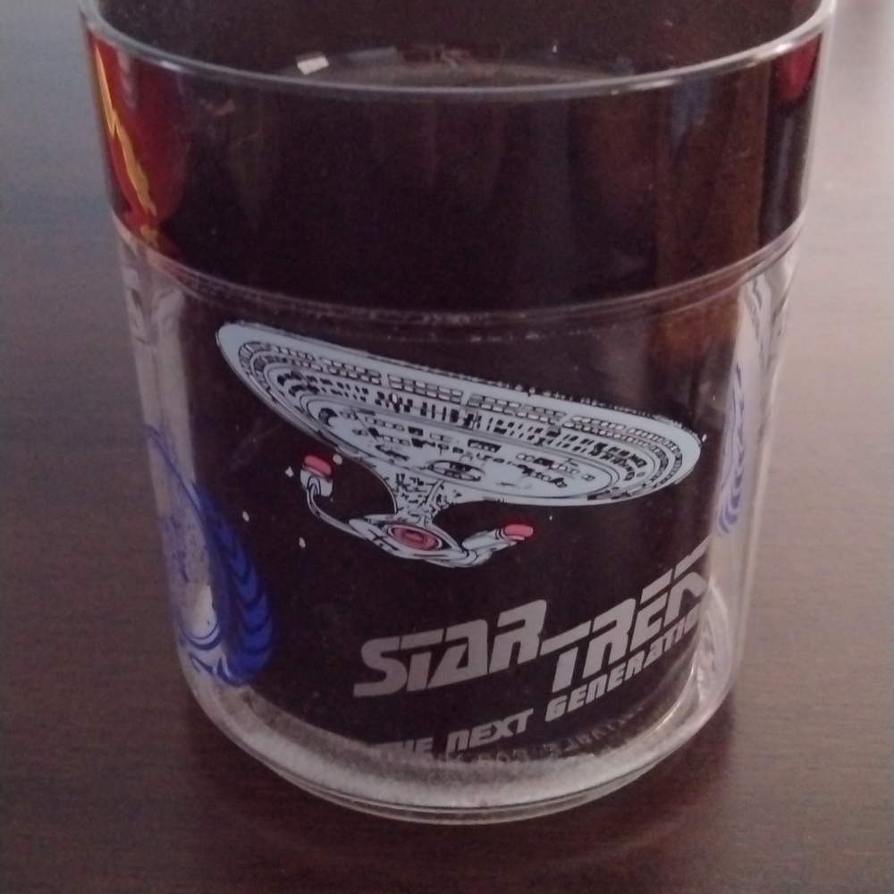 Star Trek The Next Generation 8 oz cup
